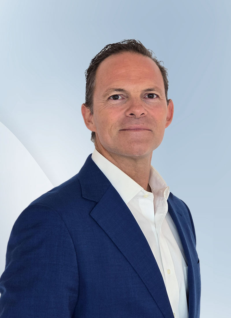 Directores regionales 5 Ivan Profile